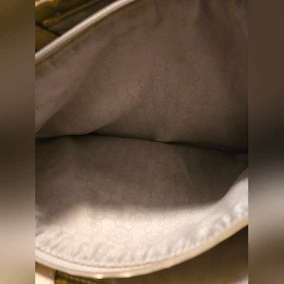 Michael Kors Jet Set Gold Metallic Mirror Tote Bag MK Logo Shoulder Purse Large - Picture 14 of 16